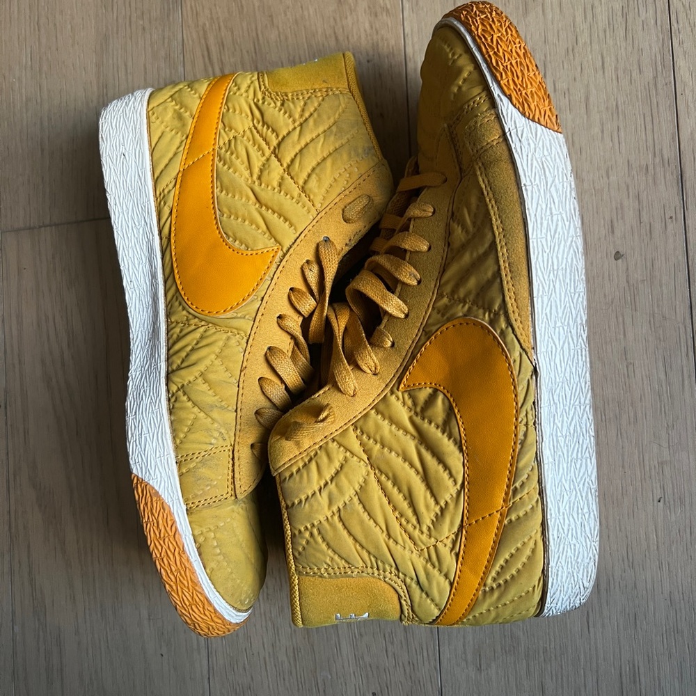 Nike SB Blazer Yellow High-Top Sneakers Size 7